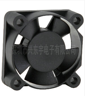 電飯煲散熱風扇，讓米飯更鮮美